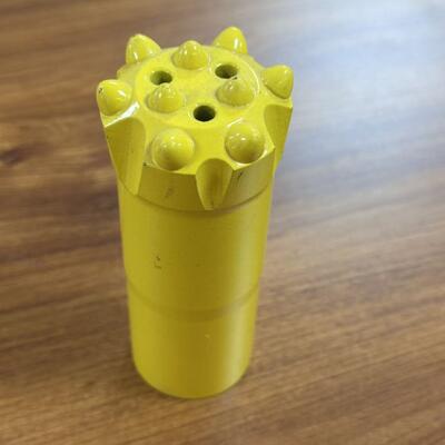 Broca de botón con rosca T38 de 76 mm para refuerzo de montaña y perforación de anclaje